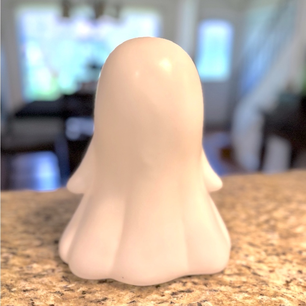 Viral TikTok Halloween Blow Mold Ghost with Bubble (set) - Picture 7 of 10